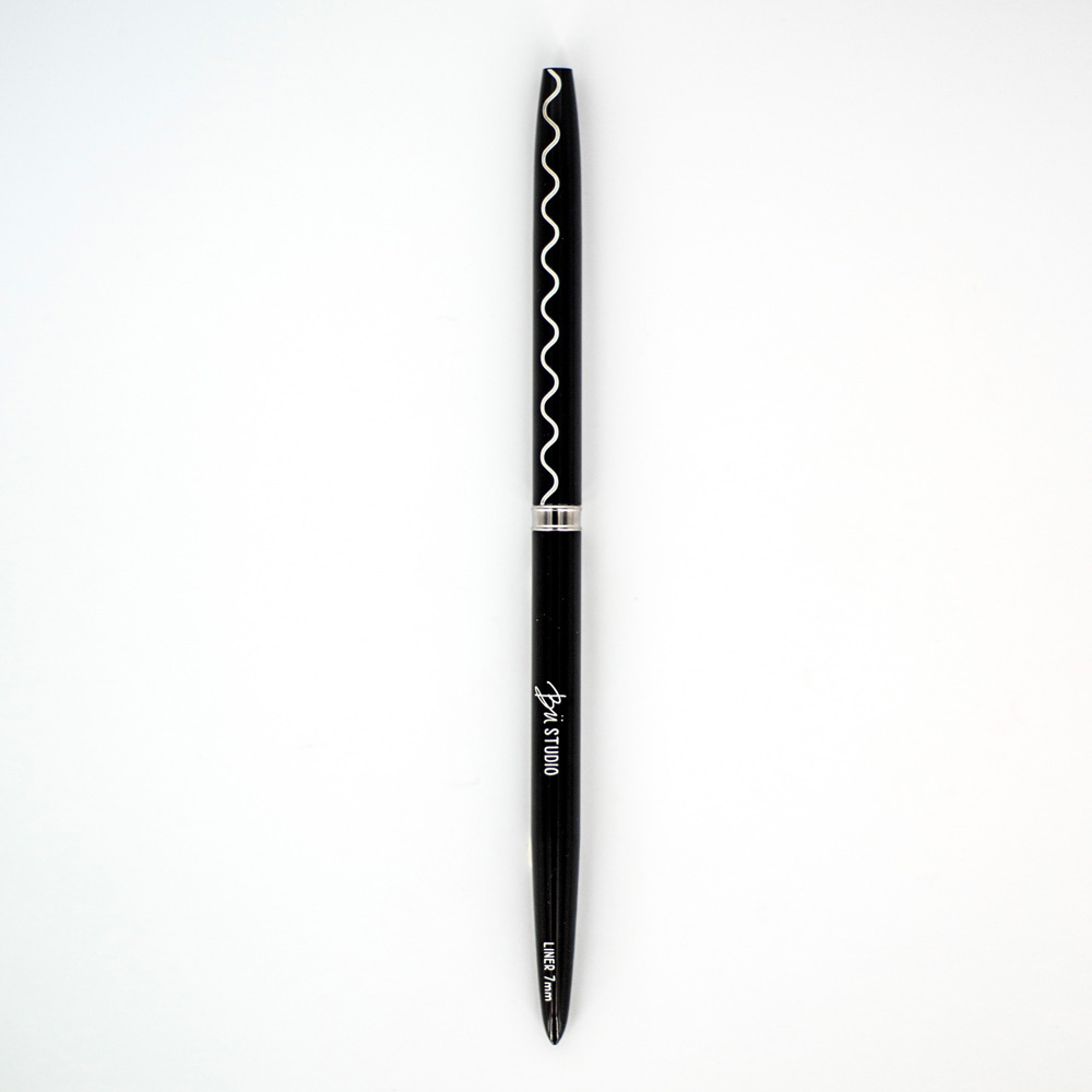 pincel-liner-7mm-con-tapa